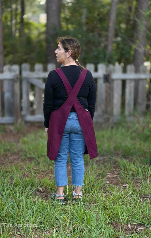 Just the Apron, Please - Simple Apron for Curvy Figures - No Pockets